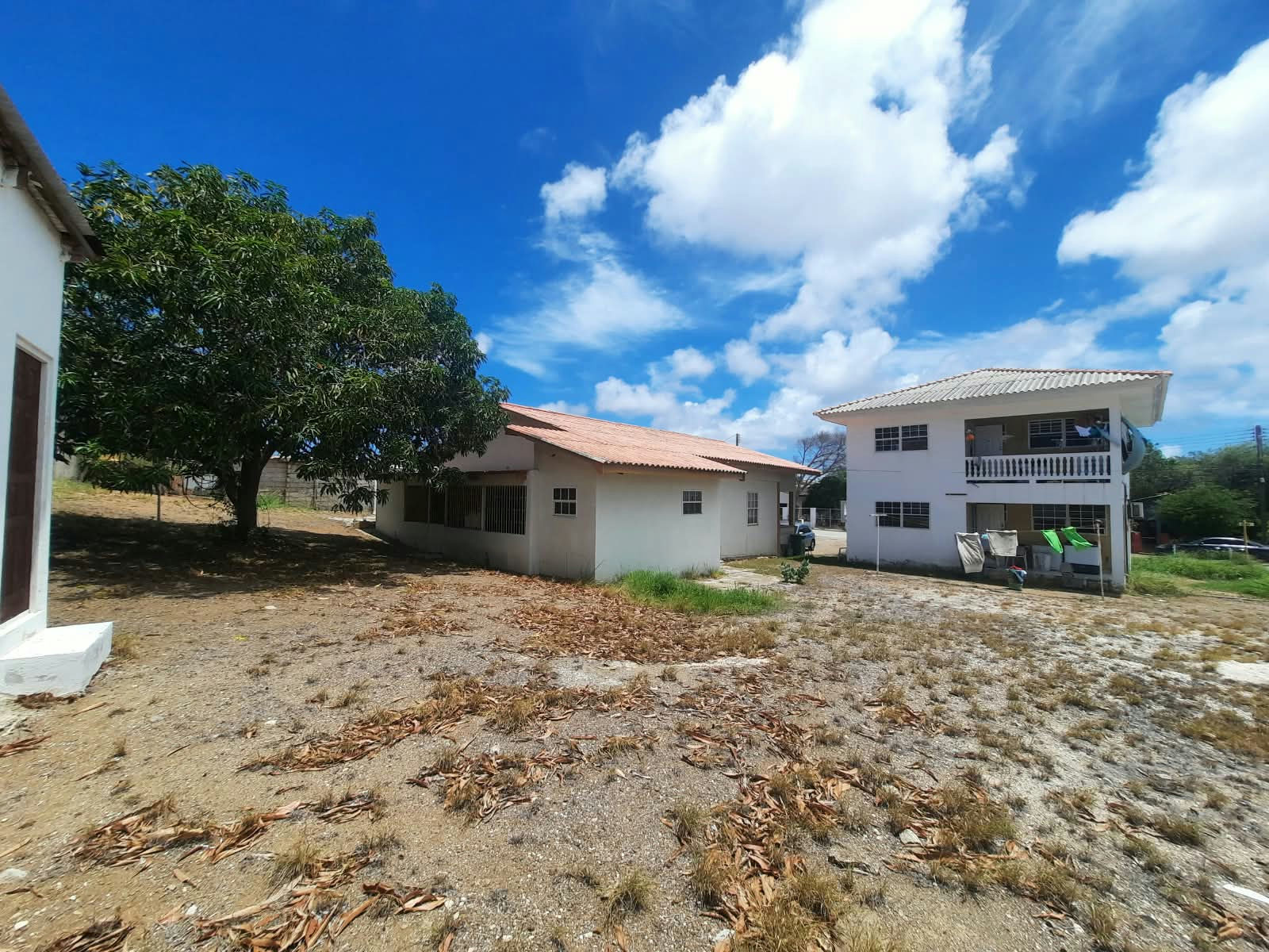 Santa Rosa – house with two separate apartments: house for sale in Santa Rosa, Curaçao, photo 10
